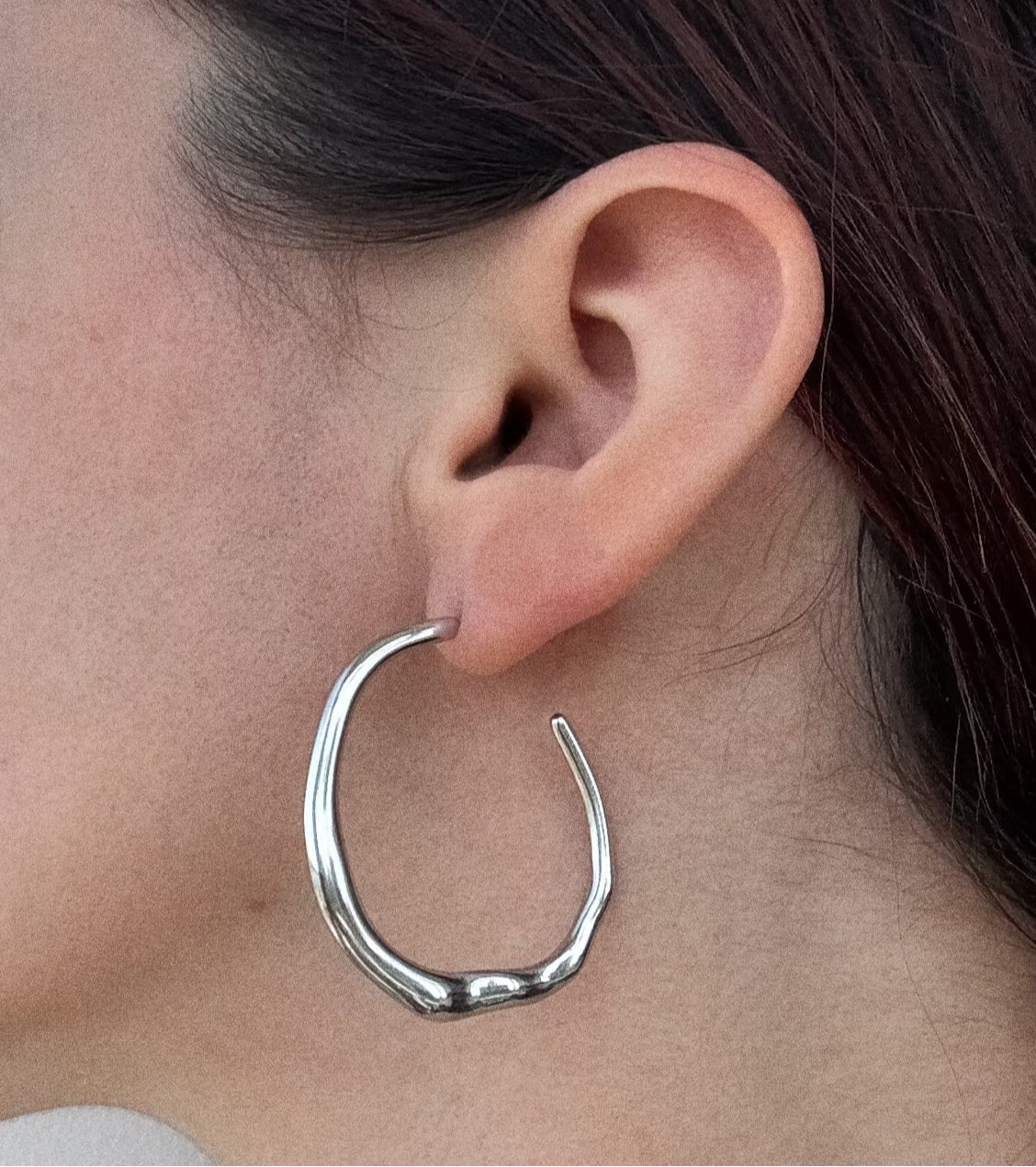 Main Character Hoops Silver