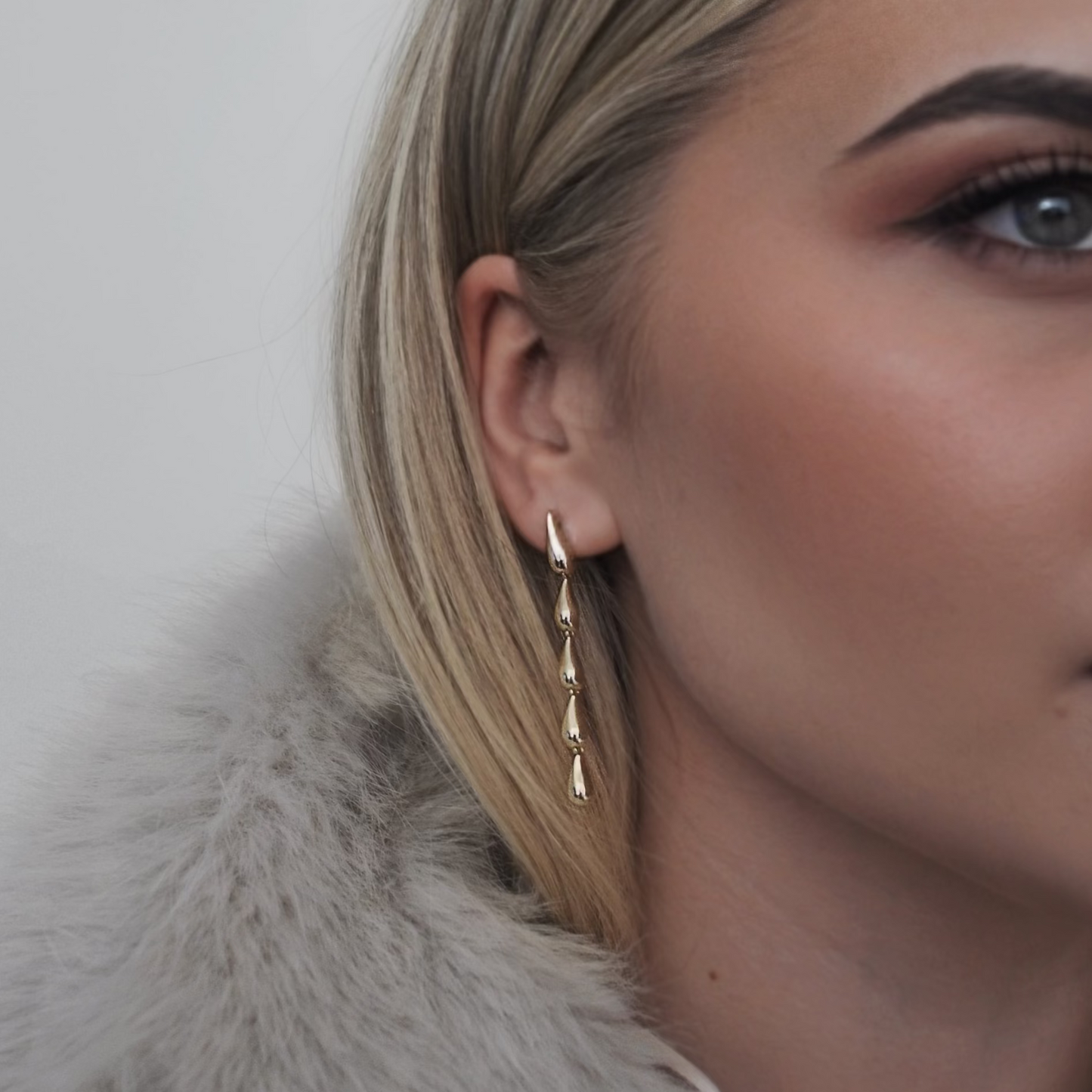 Just a Drop Earrings in Gold