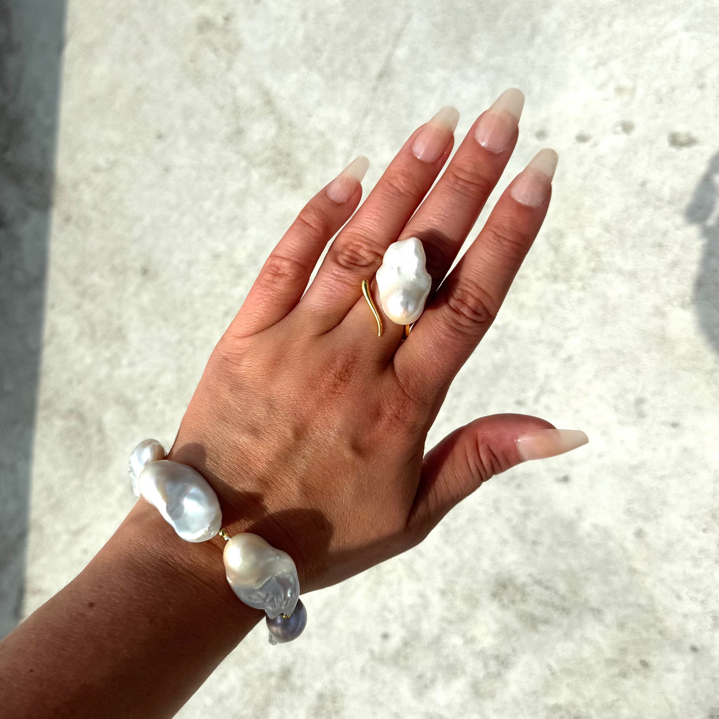 Siren Pearl Bracelet